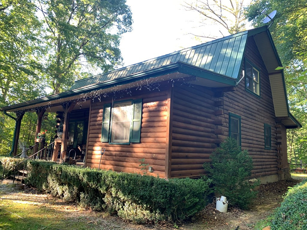 437-441 Shields Creek Road Topton, NC 28781 - Photo 12 of 51