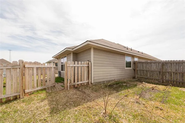 $255,000 | 2702 Redcap Street, Bryan, TX 77803