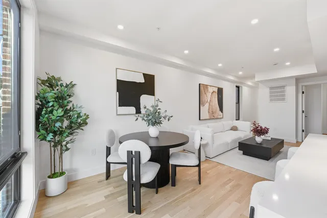 $765,000 | 28 Beacon Avenue, Unit 2A, Jersey City, NJ 07306