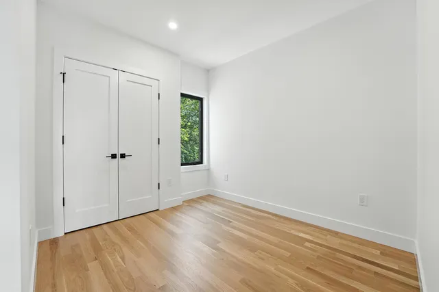 $765,000 | 28 Beacon Avenue, Unit 2A, Jersey City, NJ 07306