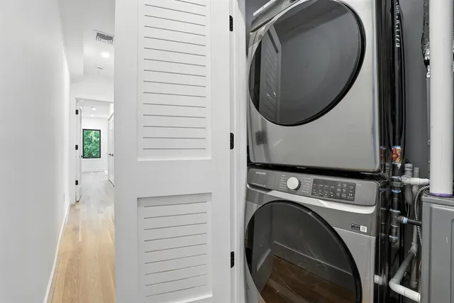 $765,000 | 28 Beacon Avenue, Unit 2A, Jersey City, NJ 07306