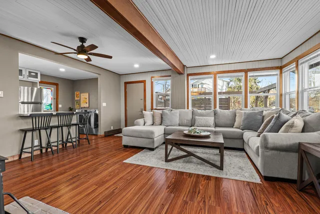 $230,800 | W6285 Harbor Lights Circle, Lyndon, WI 53011