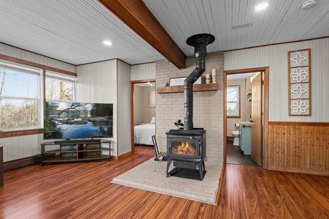 $230,800 | W6285 Harbor Lights Circle, Lyndon, WI 53011