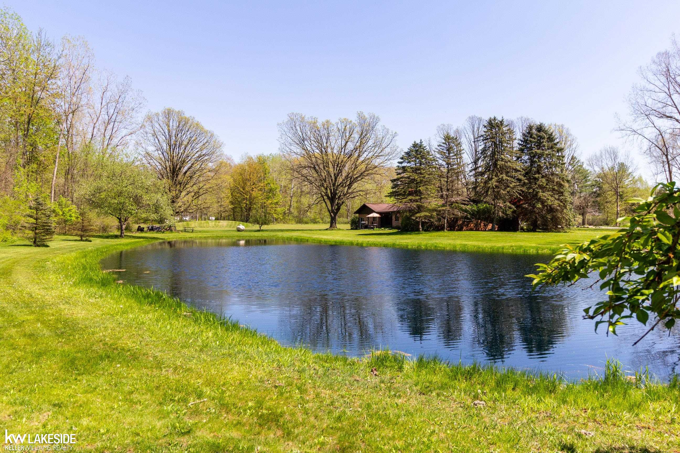 16044 Hough Road Allenton, MI 48002 - Photo 43 of 48 50157279-86E39E6C-75F7-4D98-A902-0E4E032F9778.JPG