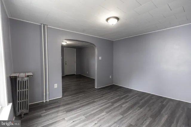 wooden floor in an empty room with wooden floor
