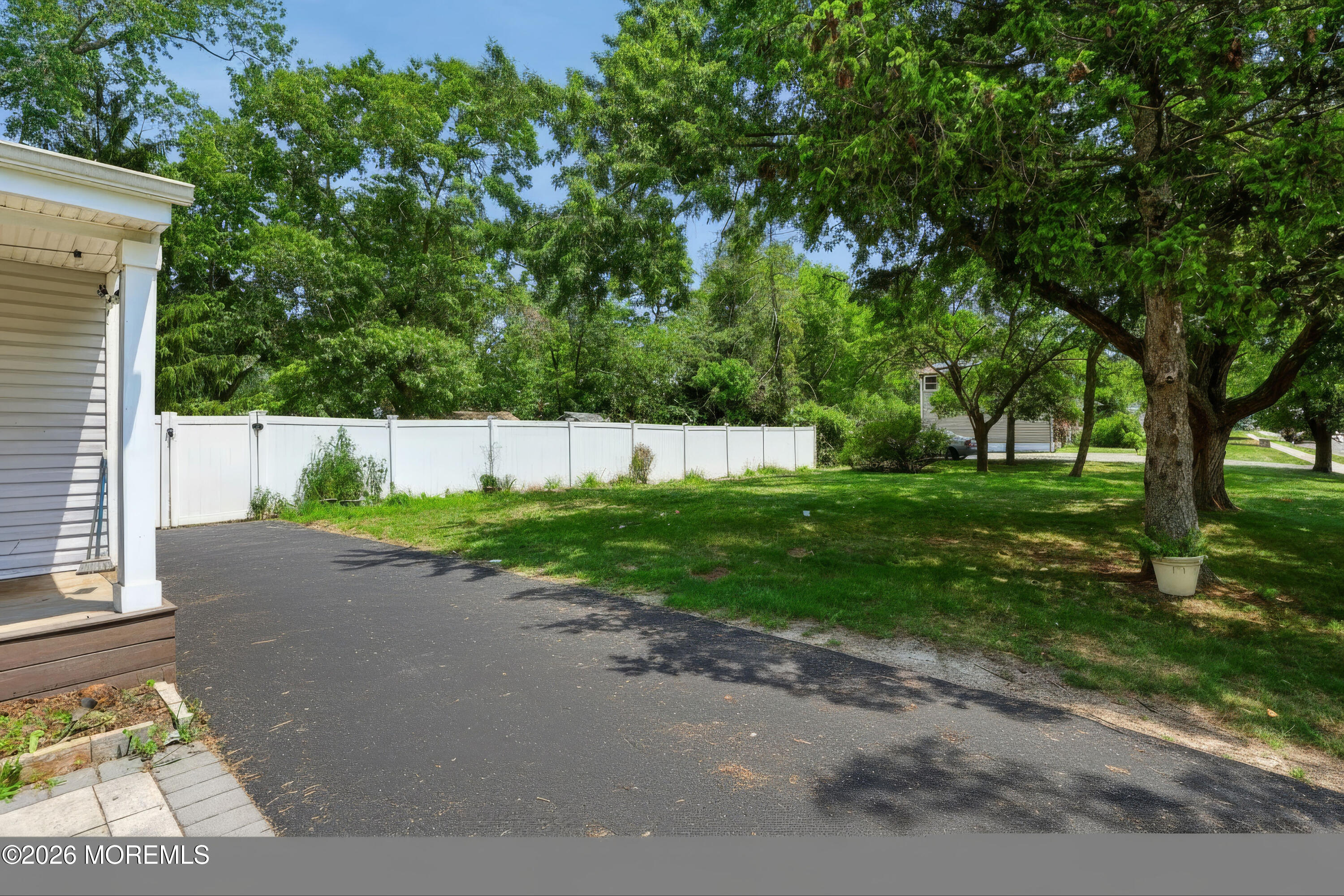 33 Alan Terrace Howell, NJ 07731 - Photo 42 of 42 518A6108