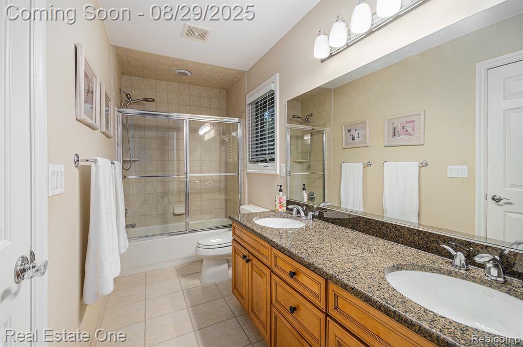 6040 North Rochester Road Rochester Hills, MI 48306 - Photo 30 of 45