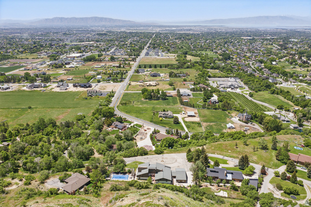 12 Quiet Meadow Lane Mapleton, UT 84664 - Photo 4 of 10