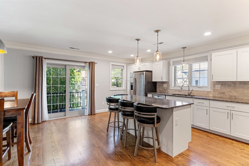22 Hawthorne Street, Unit 2 Boston, MA 02119 - Photo 5 of 34