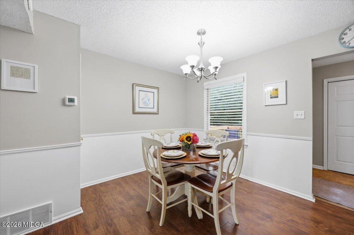 207 Springdale Court Macon, GA 31210 - Photo 9 of 23 07-W7A3500