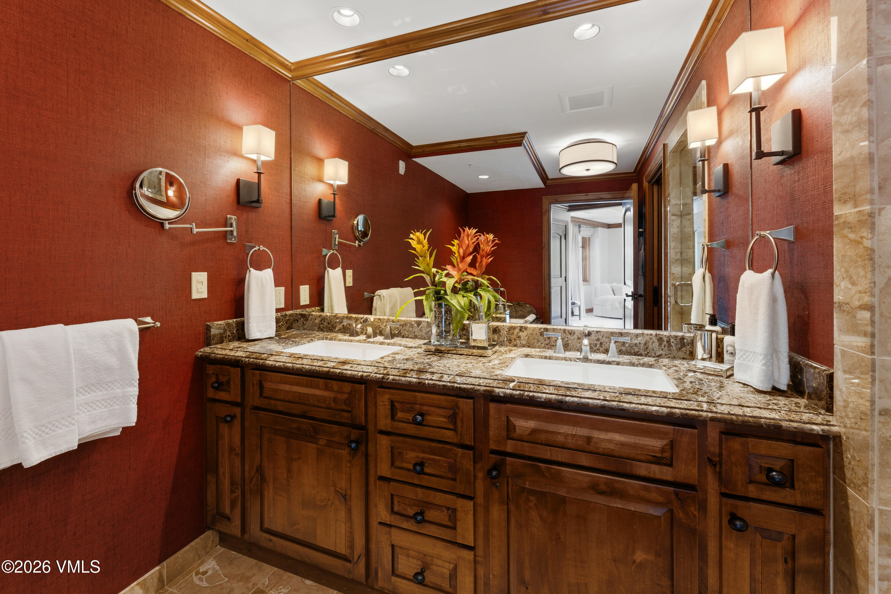 728 West Lionshead Circle, Unit R514 Vail, CO 81657 - Photo 25 of 36 Double vanity