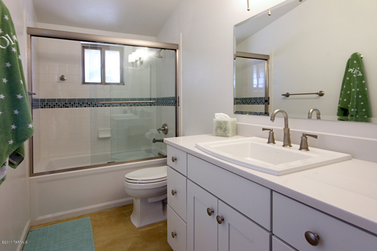 5221 East Alhambra Place Tucson, AZ 85711 - Photo 16 of 20