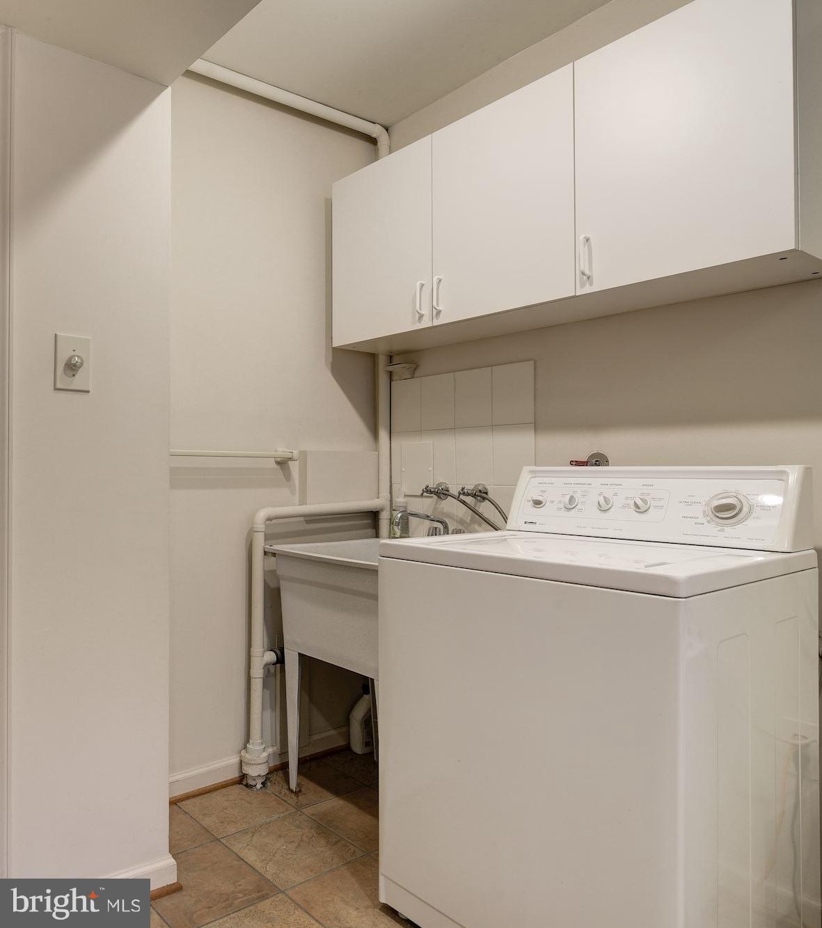 9913 Harrogate Road Bethesda, MD 20817 - Photo 19 of 27 Interior (General)