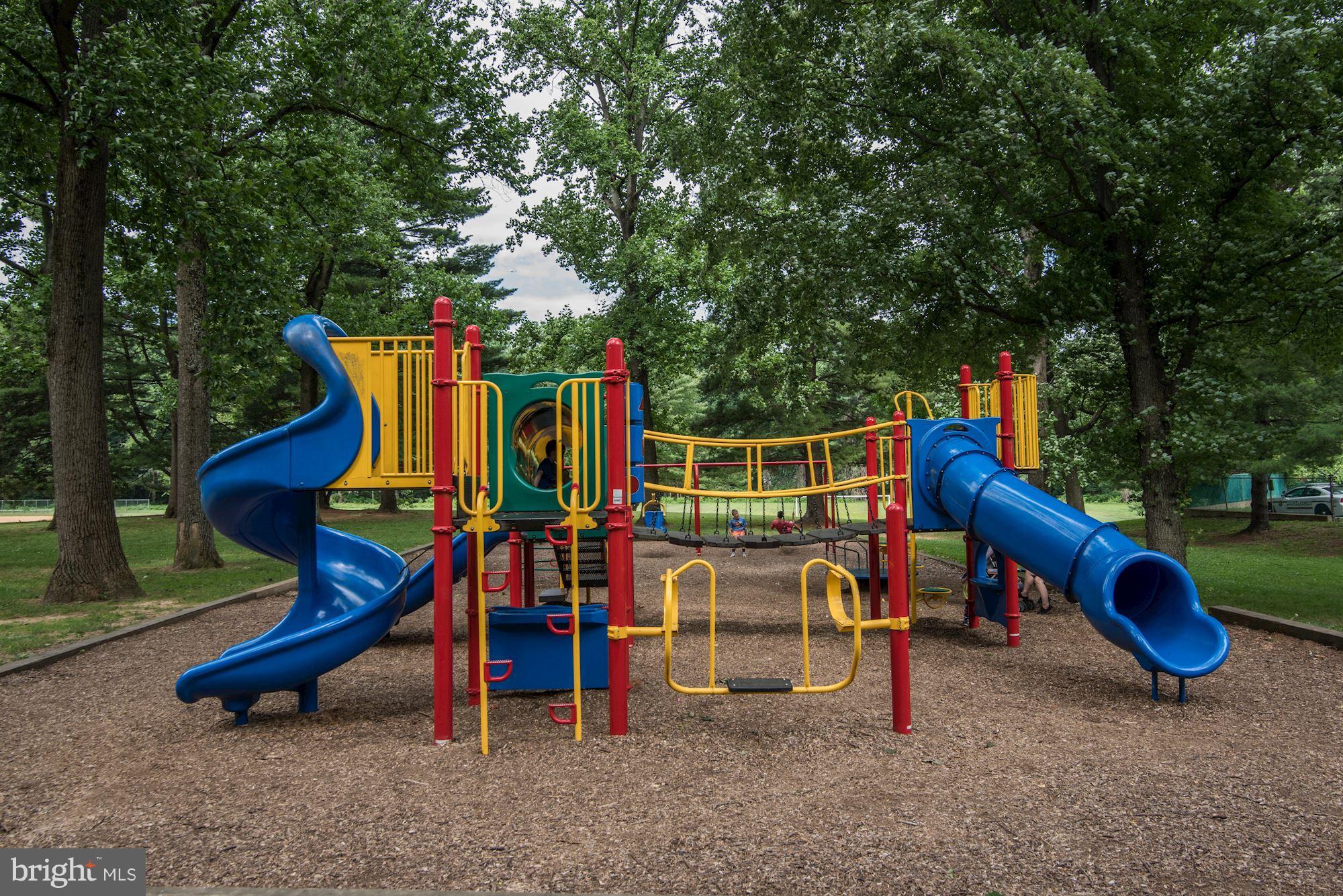 9913 Harrogate Road Bethesda, MD 20817 - Photo 26 of 27 Community