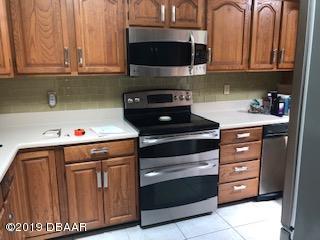 181 Deer Lake Circle Ormond Beach, FL 32174 - Photo 4 of 20 DOUBLE OVEN
