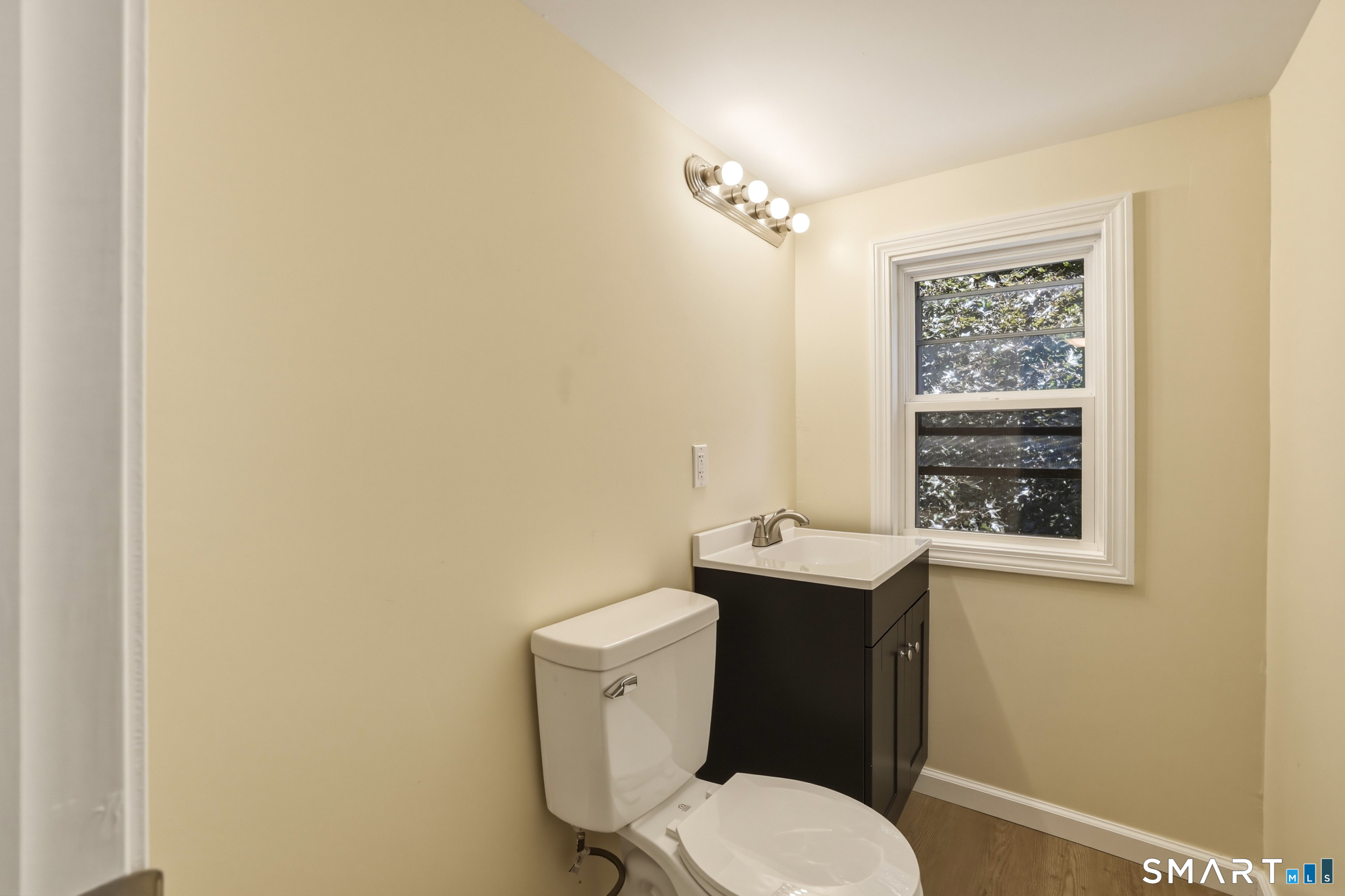 31 Alexander Road New Britain, CT 06053 - Photo 21 of 27