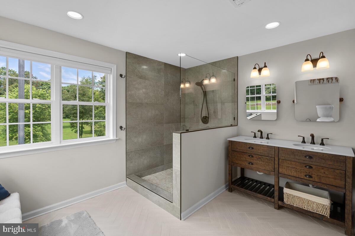 39524 Rodeffer Road Lovettsville, VA 20180 - Photo 34 of 63 Gallery Image 34