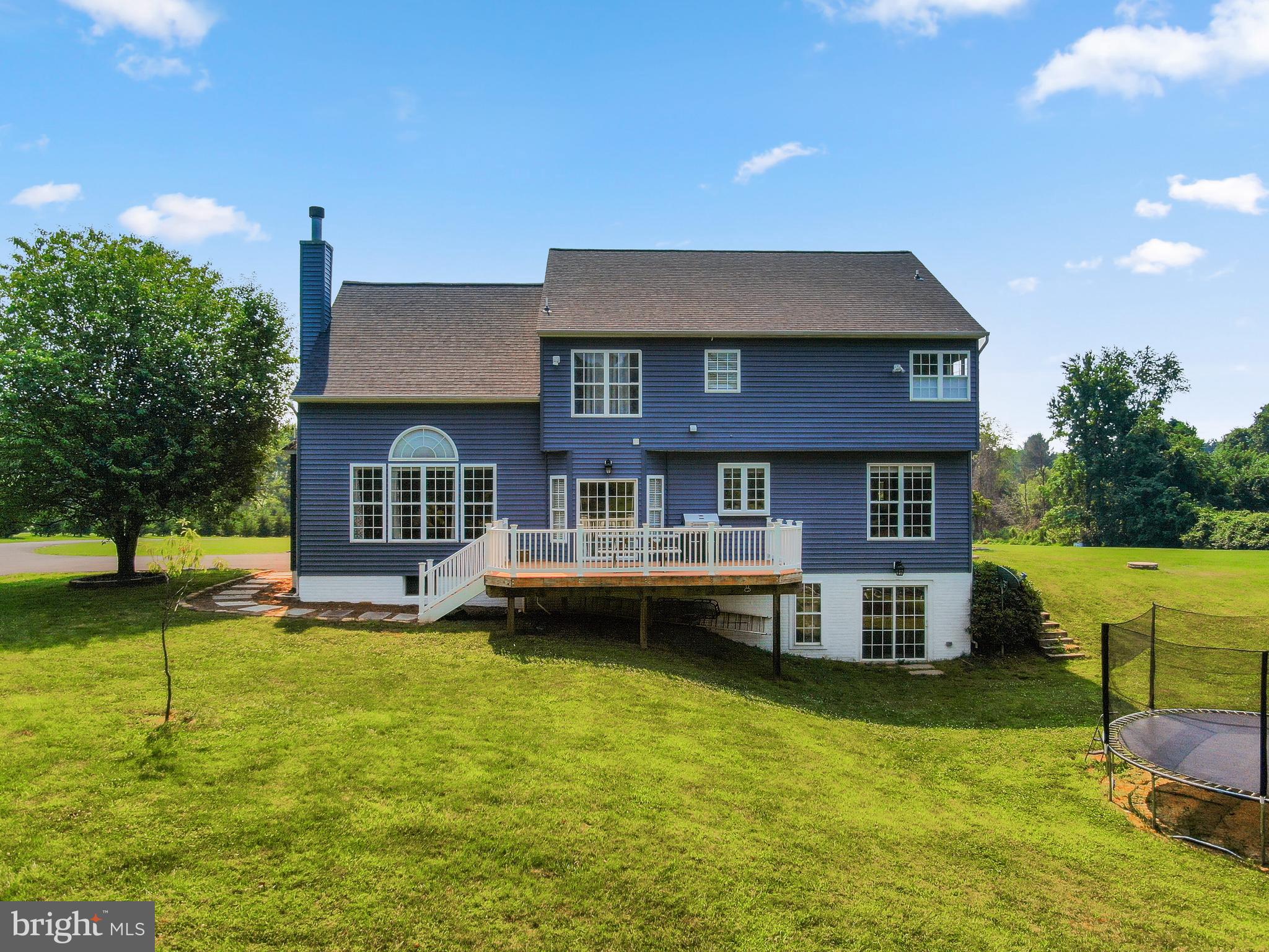 39524 Rodeffer Road Lovettsville, VA 20180 - Photo 5 of 63 Gallery Image 5