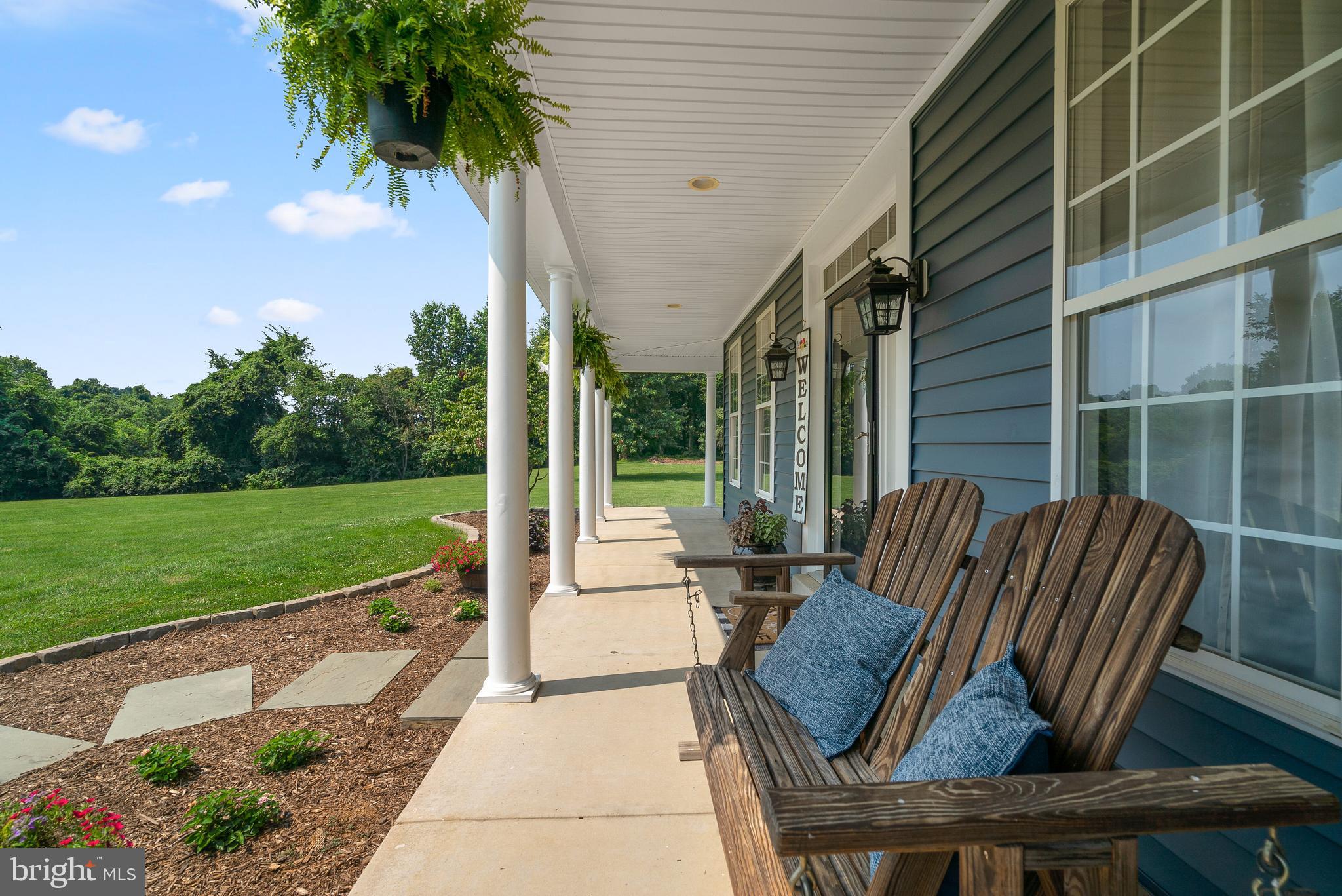 39524 Rodeffer Road Lovettsville, VA 20180 - Photo 7 of 63 Gallery Image 7