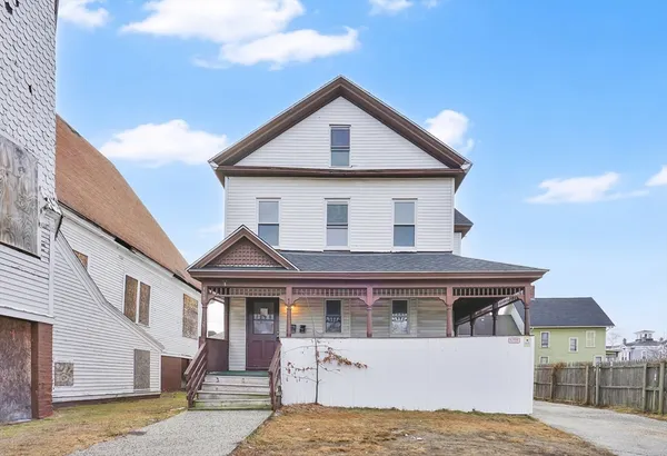 $339,999 | 139 Bay Street, Springfield, MA 01109
