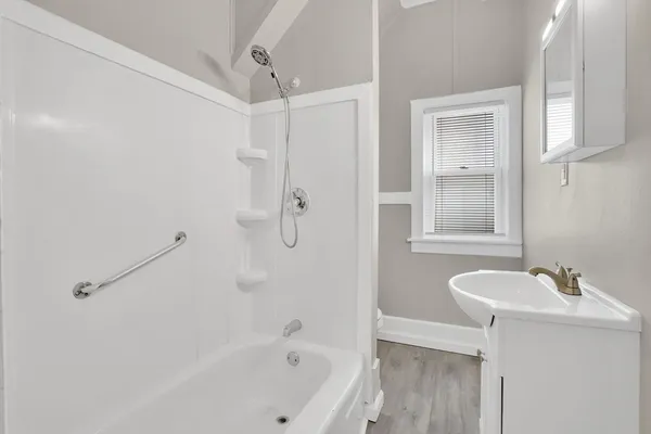 $339,999 | 139 Bay Street, Springfield, MA 01109
