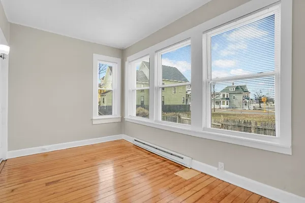 $339,999 | 139 Bay Street, Springfield, MA 01109