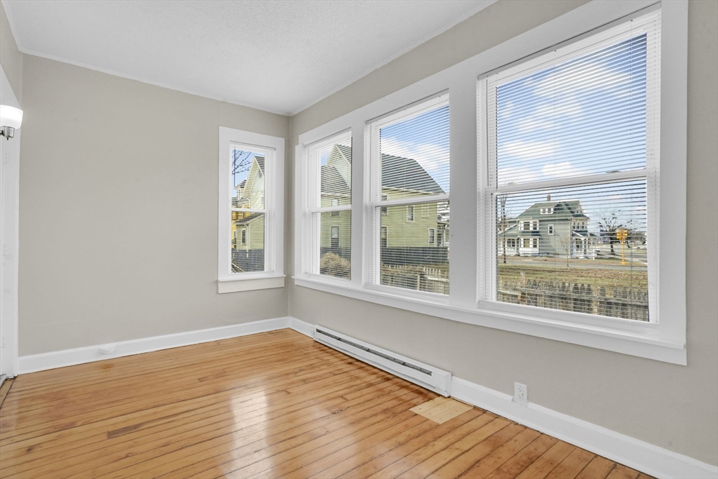 139 Bay Street Springfield, MA 01109 - Photo 14 of 38