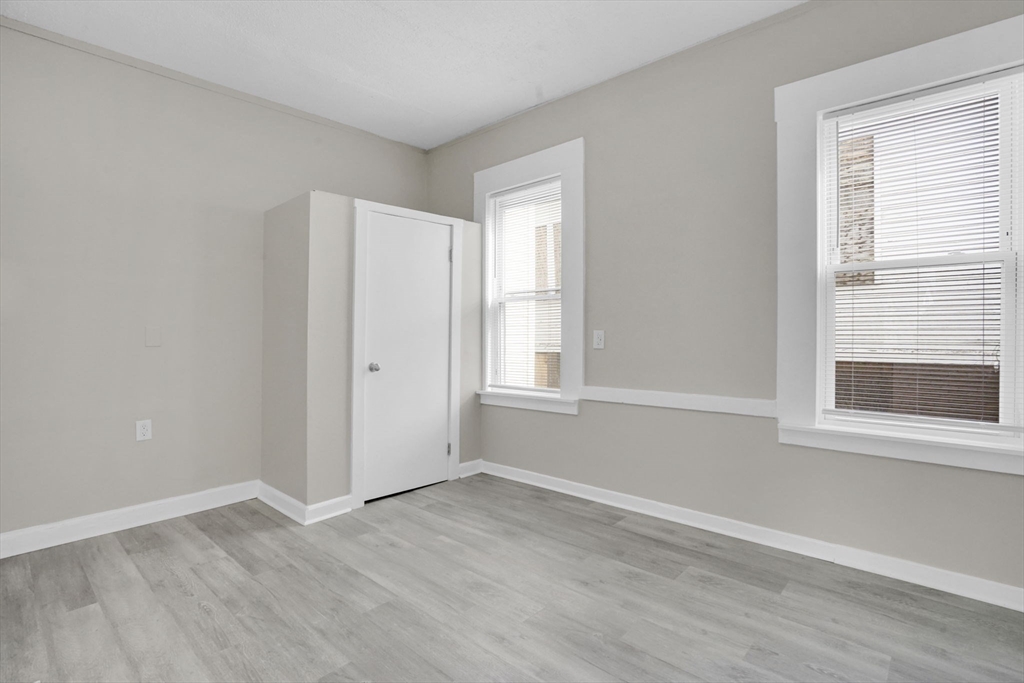 139 Bay Street Springfield, MA 01109 - Photo 16 of 38