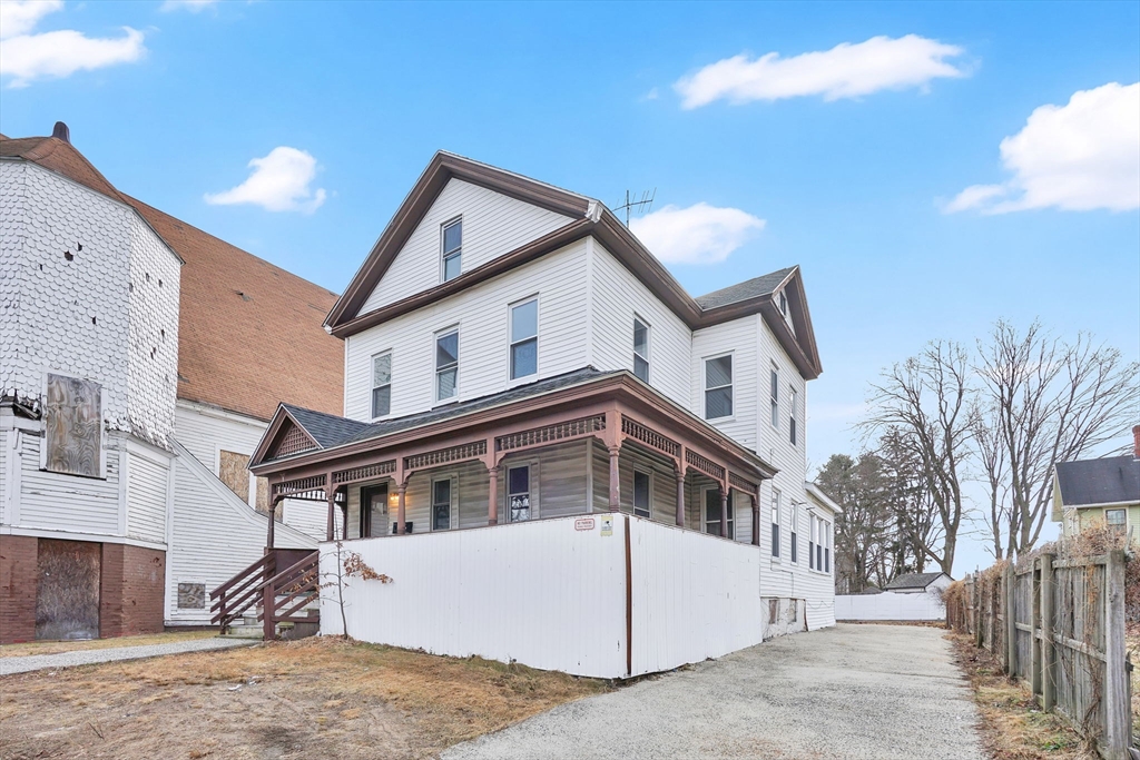 139 Bay Street Springfield, MA 01109 - Photo 2 of 38