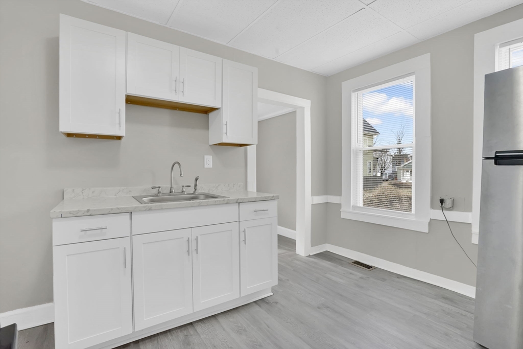 139 Bay Street Springfield, MA 01109 - Photo 21 of 38