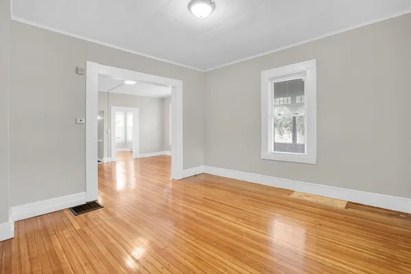 $339,999 | 139 Bay Street, Springfield, MA 01109