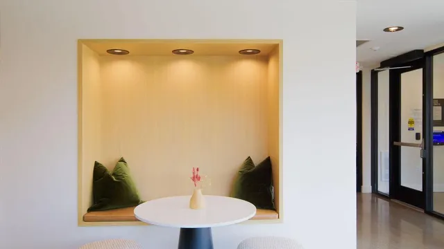 $6,995 | 12 West Drive, Excelsior, MN 55331