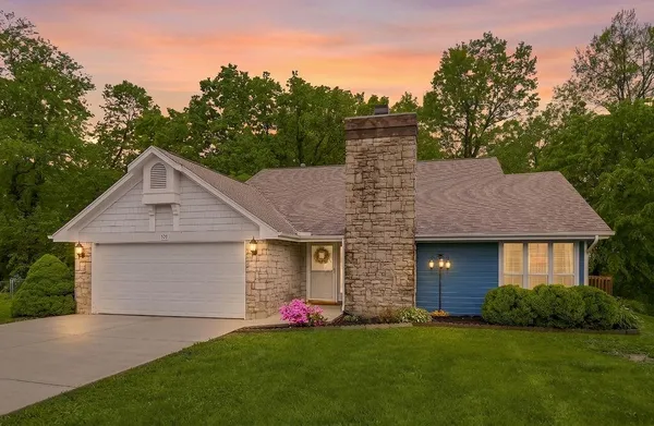 $277,000 | 525 South Dyer Street, Odessa, MO 64076