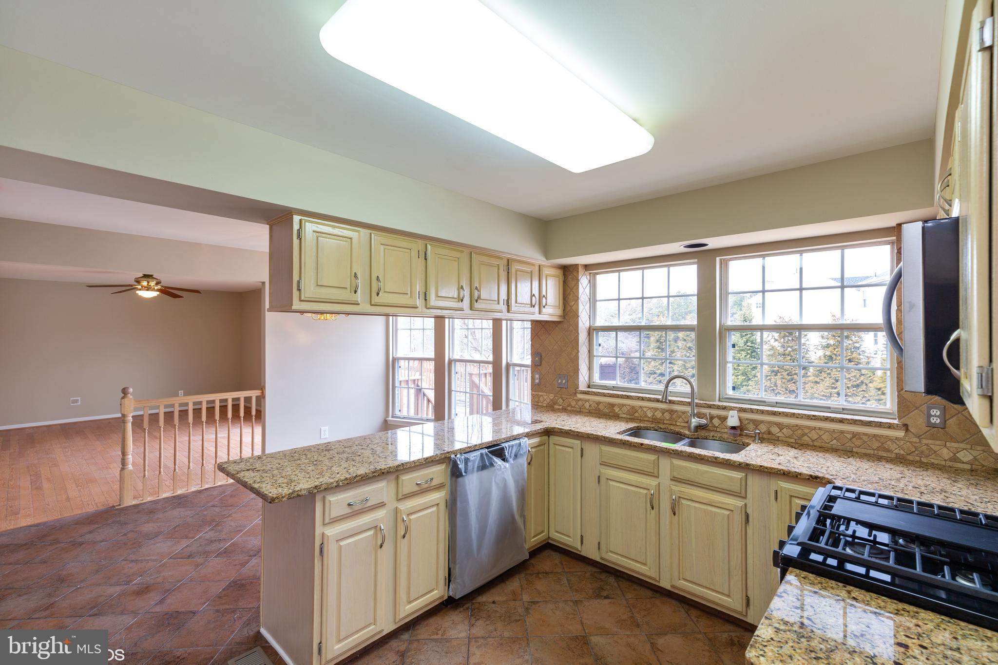 13 Raintree Drive Sicklerville, NJ 08081 - Photo 8 of 25