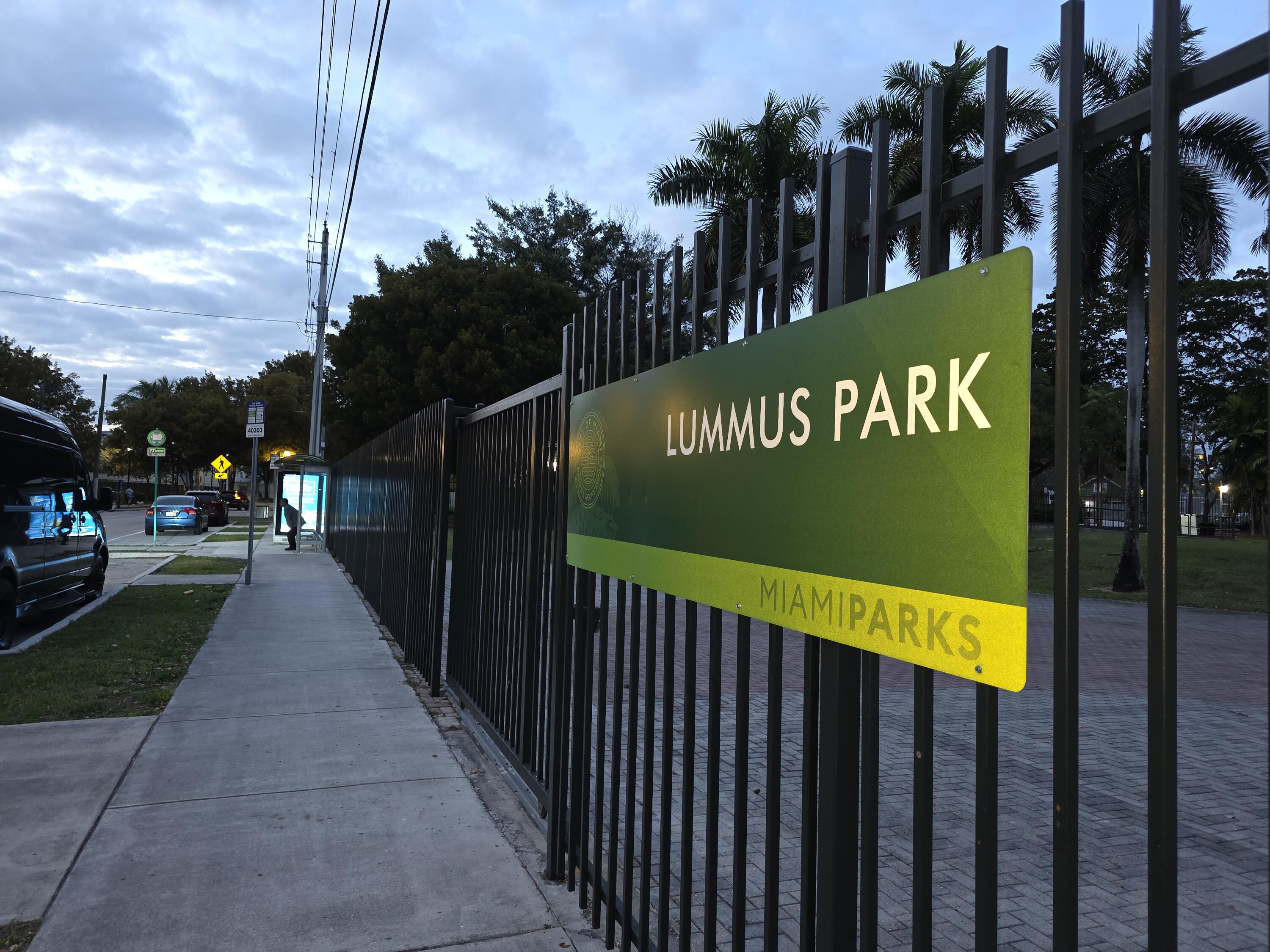 453 Southwest 2nd Street, Unit 208B Miami, FL 33130 - Photo 18 of 23 Lummus Park