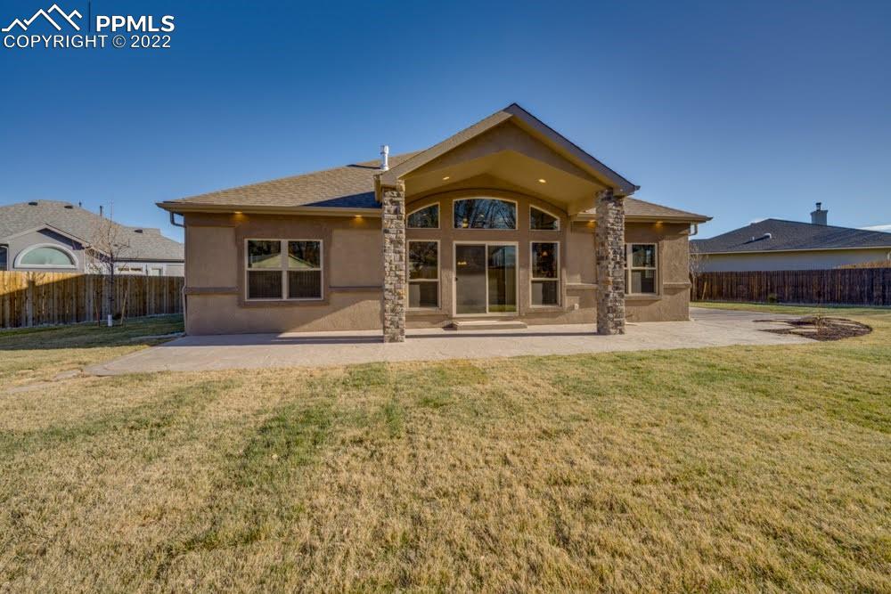 119 Rocchio Drive Florence, CO 81226 - Photo 45 of 48 a front view of a house with a yard