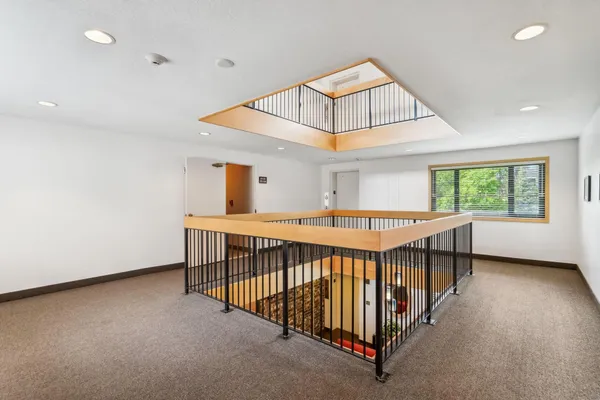 $129,000 | 4100 Parklawn Avenue, Unit 201, Edina, MN 55435