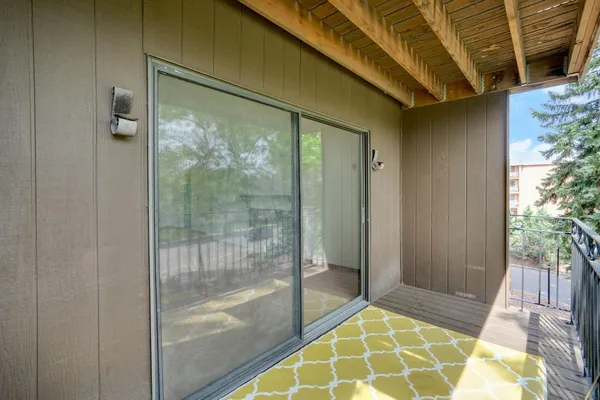 $129,000 | 4100 Parklawn Avenue, Unit 201, Edina, MN 55435