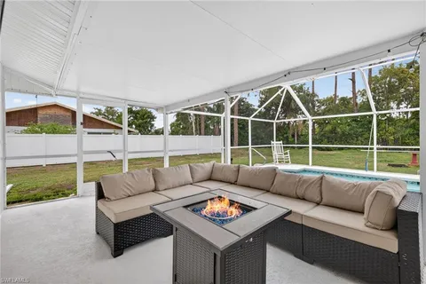 $429,000 | 2333 Dover Avenue, Fort Myers, FL 33907