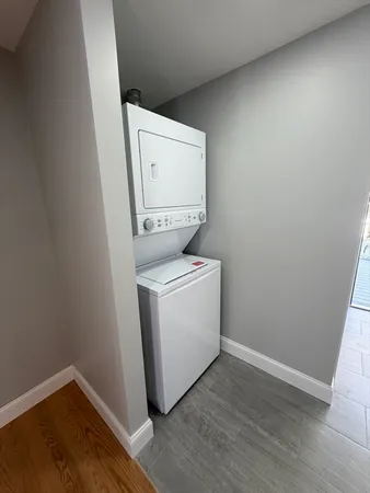 $2,900 | 292 Main Street, Unit 3, Walpole, MA 02081