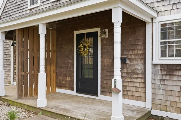 $629,000 | 190 South Street, Unit A, Hingham, MA 02043