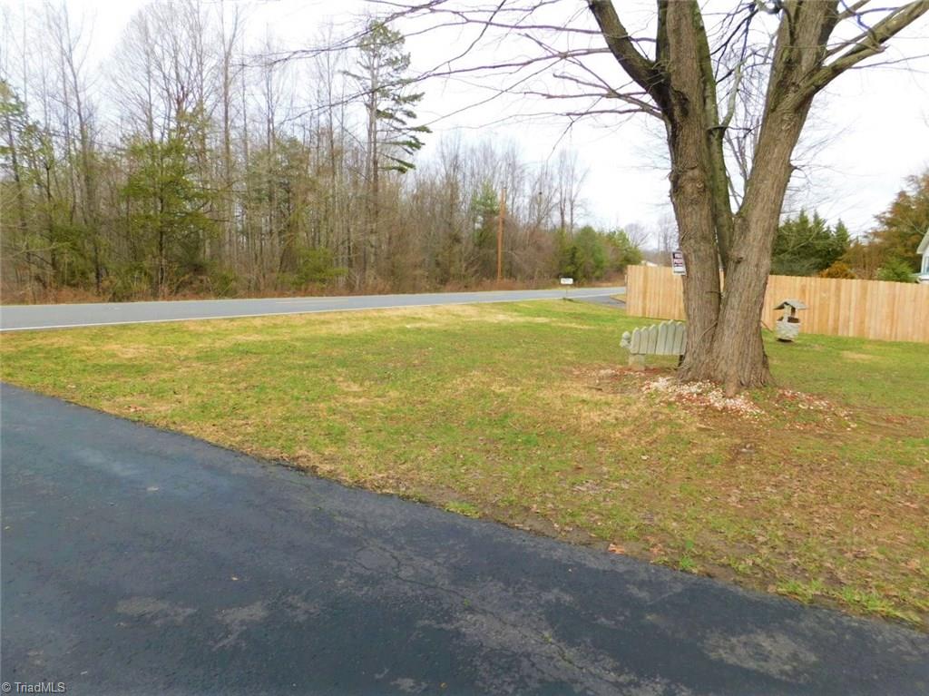 414 Maple Hollow Road Mount Airy, NC 27030 - Photo 8 of 20 Gallery Image 8