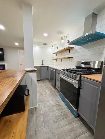 $2,000 | 785 Weatherly Lane Northwest, Sandy Springs, GA 30328