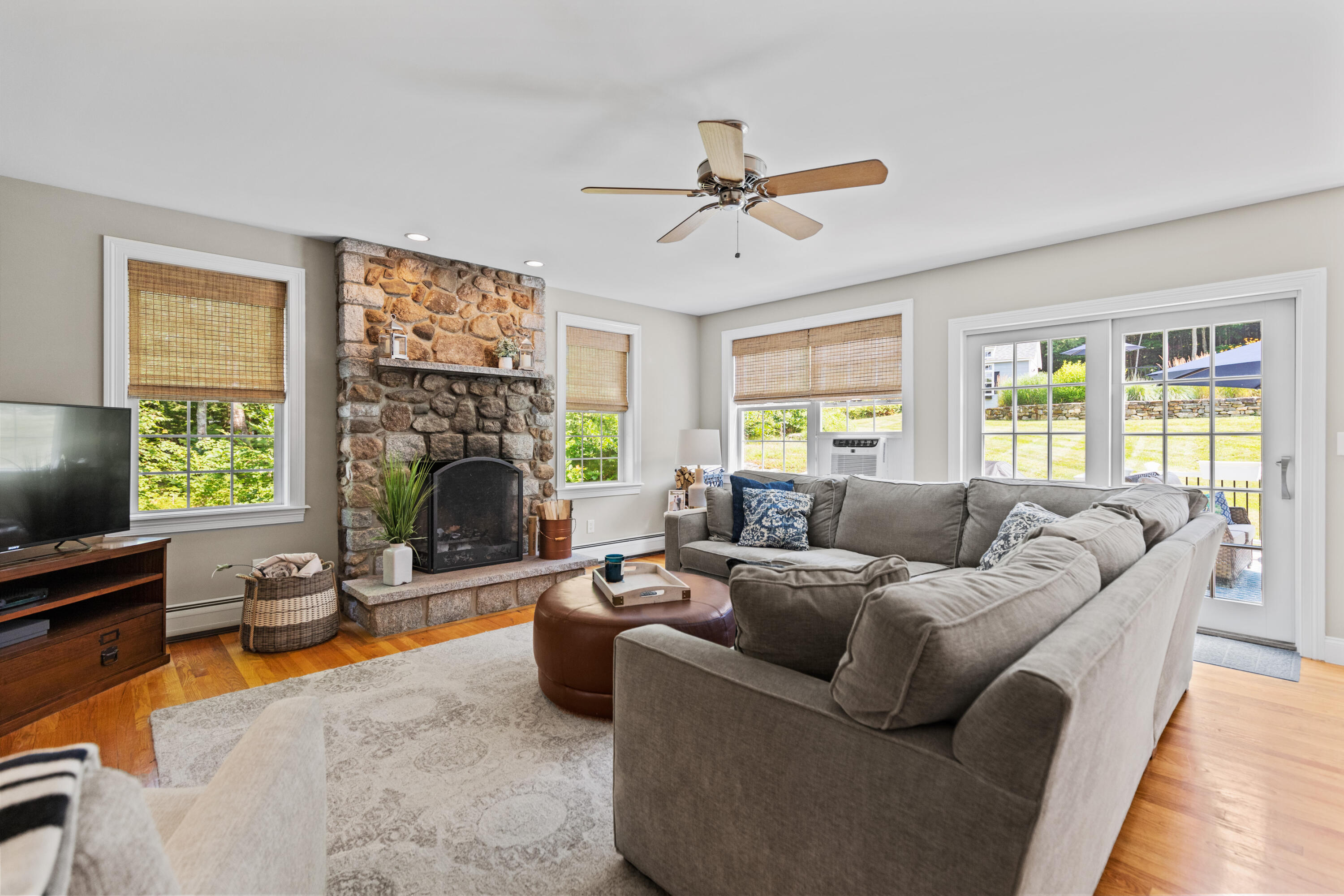 45 Stonewall Drive Cumberland, ME 04021 - Photo 28 of 68 45 Stonewall Drive Cumberland-007