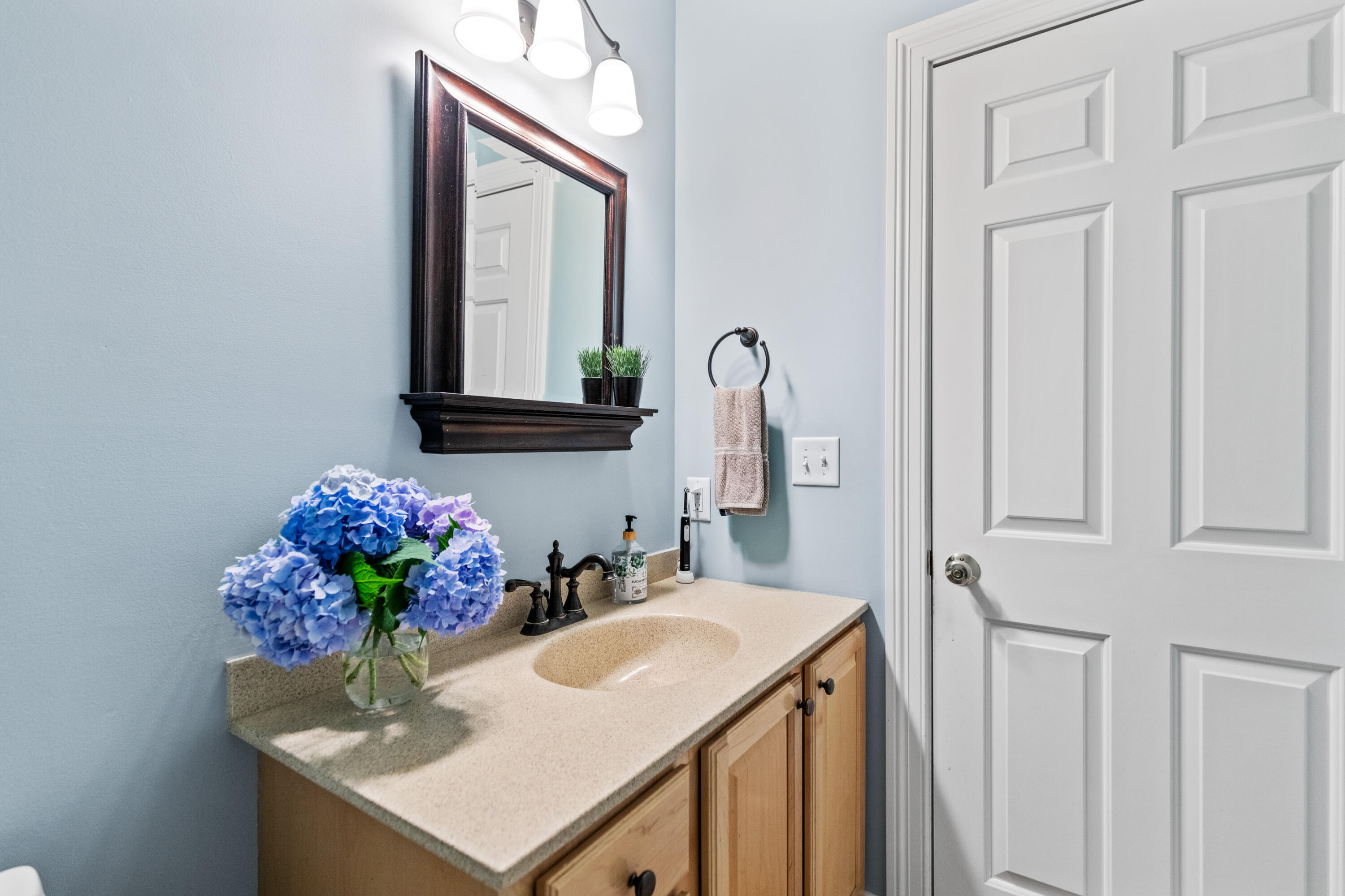 45 Stonewall Drive Cumberland, ME 04021 - Photo 33 of 68 45 Stonewall Drive Cumberland-017