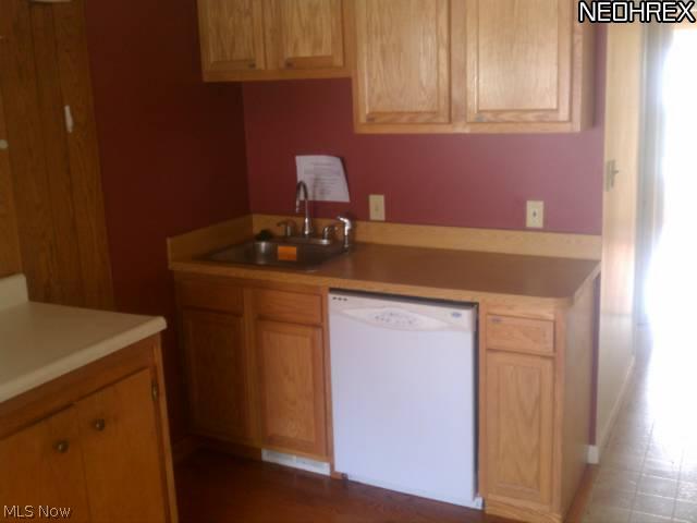 3797 Bendemeer Road Cleveland Heights, OH 44118 - Photo 10 of 19