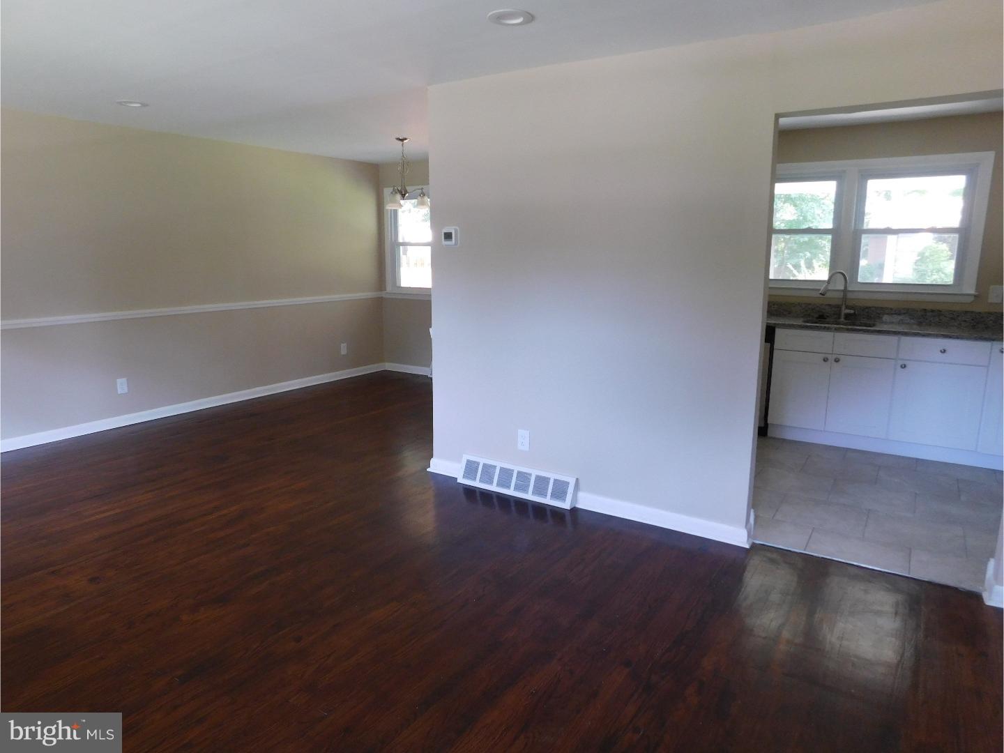 403 Preston Road Cherry Hill, NJ 08034 - Photo 3 of 22 Gallery Image 3