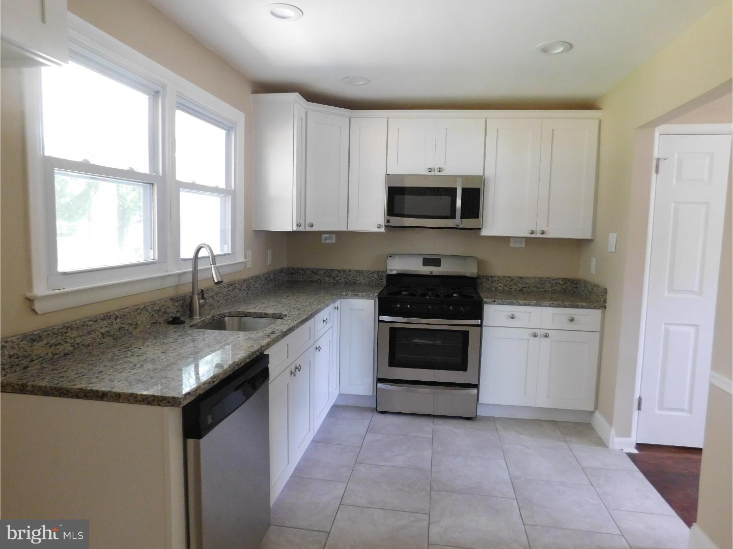403 Preston Road Cherry Hill, NJ 08034 - Photo 5 of 22 Gallery Image 5