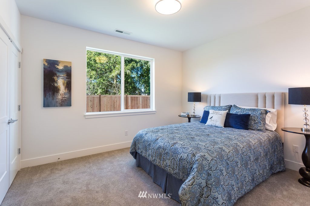 11433 Southeast 162nd Street Renton, WA 98055 - Photo 14 of 25