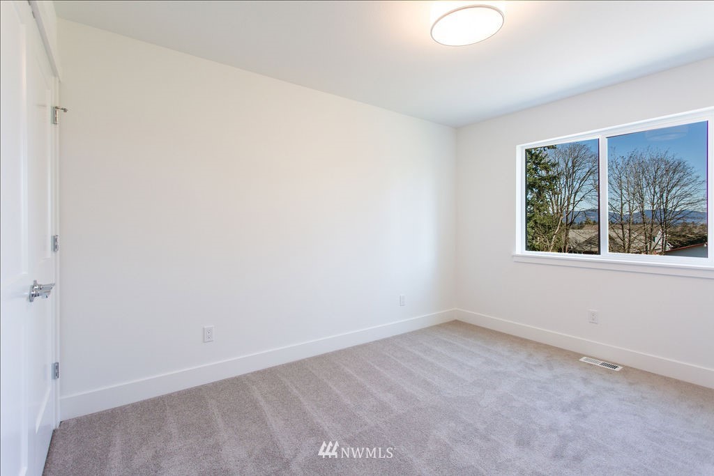 11433 Southeast 162nd Street Renton, WA 98055 - Photo 21 of 25